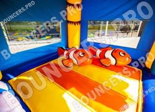 Надувной батут для бизнеса «Рыба Клоун» (5,2*5,9*4,5 м) - Батуты. Цена:2970 руб. ширина:5.9 м, длина:5.2 м, высота:4.5 м, вес:150 кг