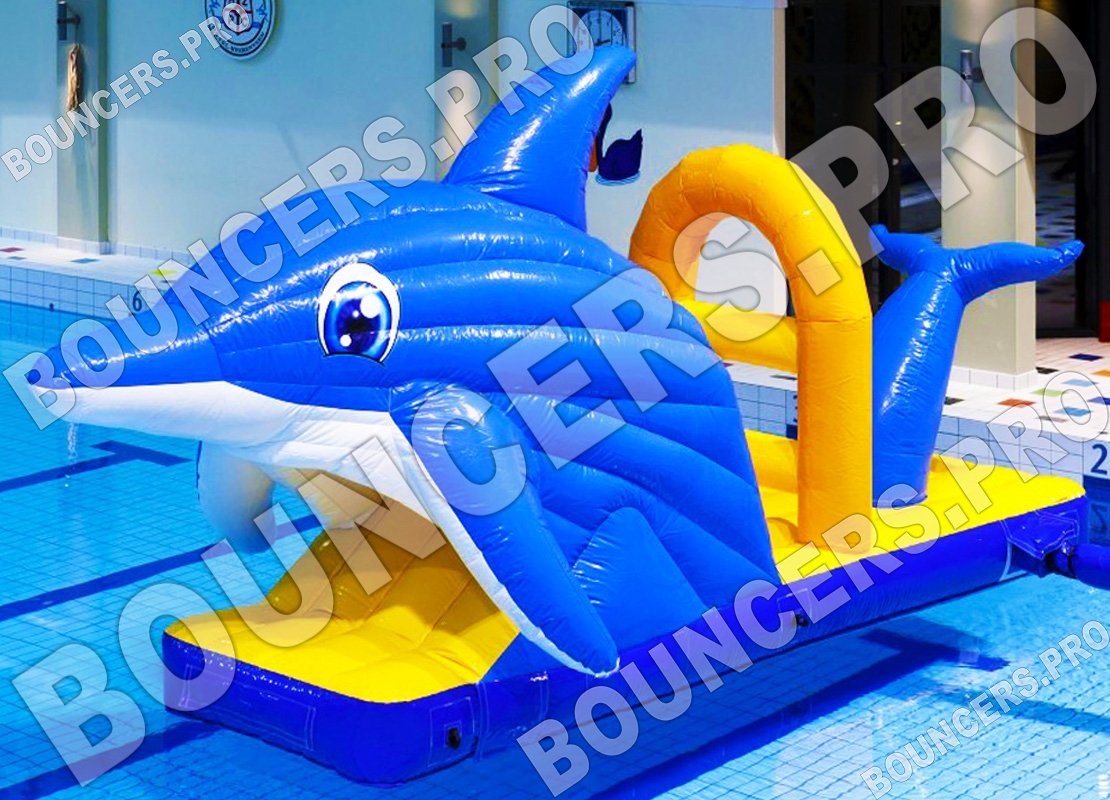 Надувной аквапарк на воде «Флиппер» - Аквапарки. Цена:2290 руб. ширина:2.0 м, длина:6.0 м, высота:3.0 м, вес:95 кг